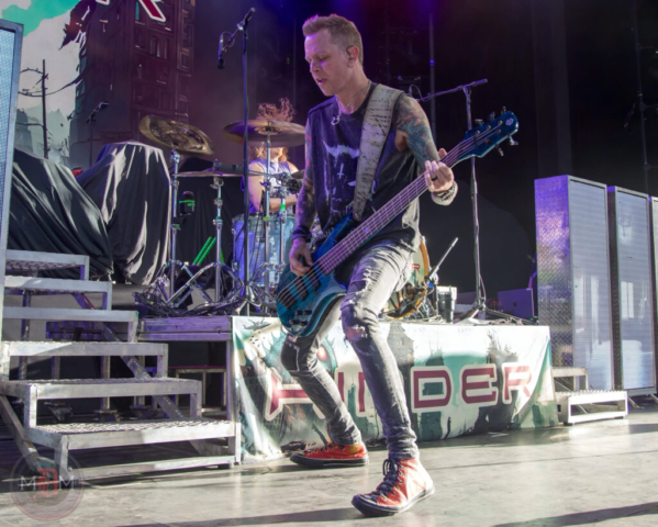 Hinder - 9 - 27 - 2026